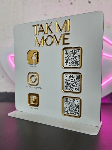 Prezenter stand stojak social media z 3 kodami QR i logo z plexi | KONFIGURATOR Prezenter stand stojak social media z 3 kodami QR i logo z plexi | KONFIGURATOR