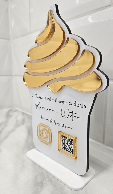 Prezenter stand stojak z kodem QR - Babeczka | KONFIGURATOR Prezenter stand stojak z kodem QR - Babeczka | KONFIGURATOR