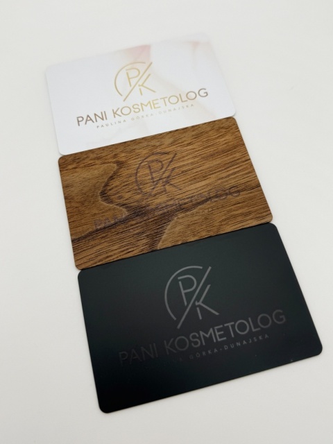 Wizytówka z tagiem NFC - personalizowany gadżet reklamowy